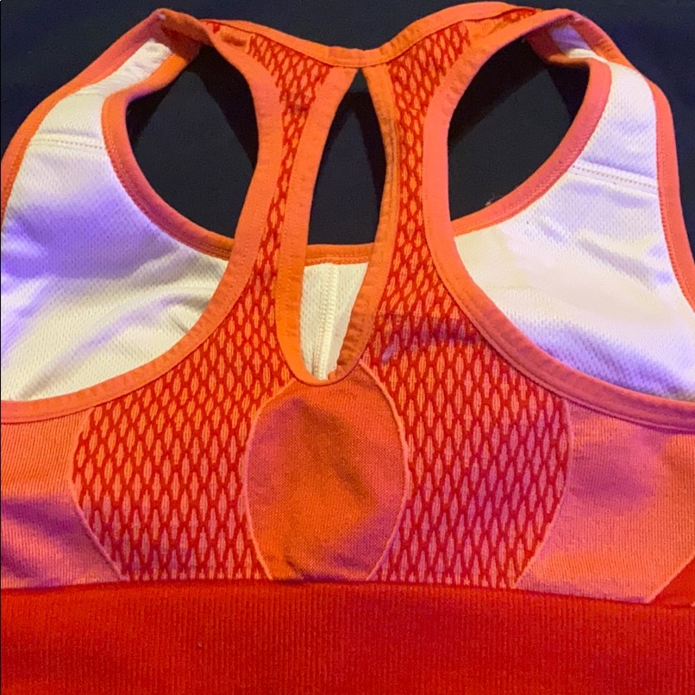 Sports bra - Picture 4 of 4